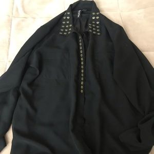 Black sheer skull detail blouse